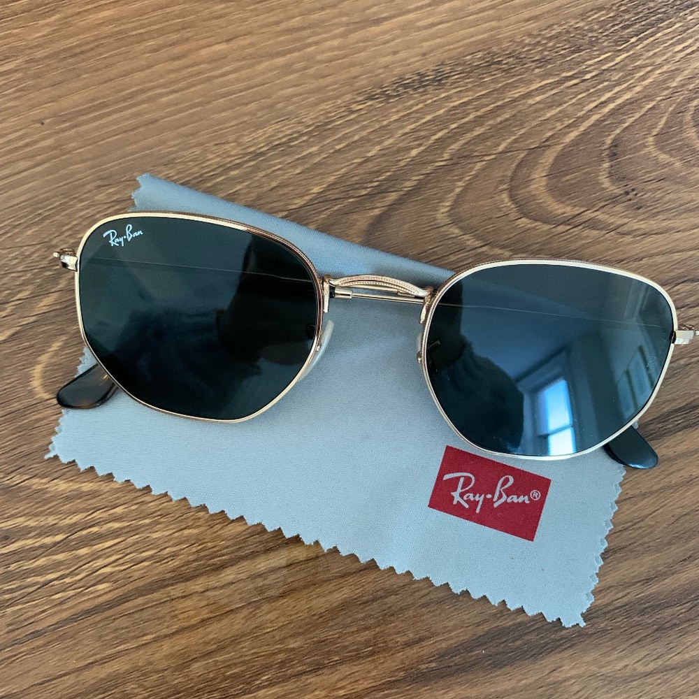Ray-Ban Hexagonal Legend Sunglasses